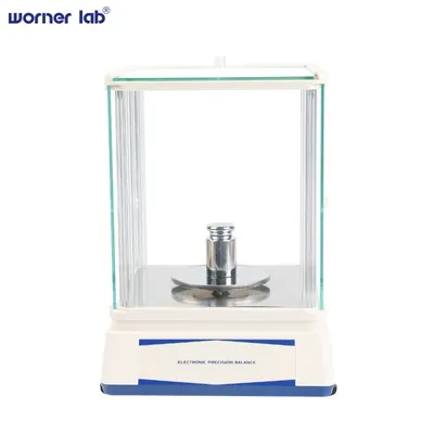 Quais fatores afetam o desempenho de uma balança de precisão?